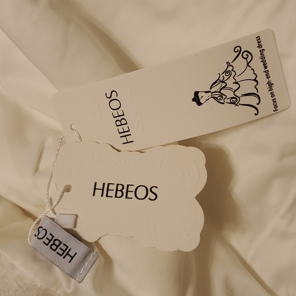 Trumpet Mermaid Wedding Dress - Picture 8 of 8